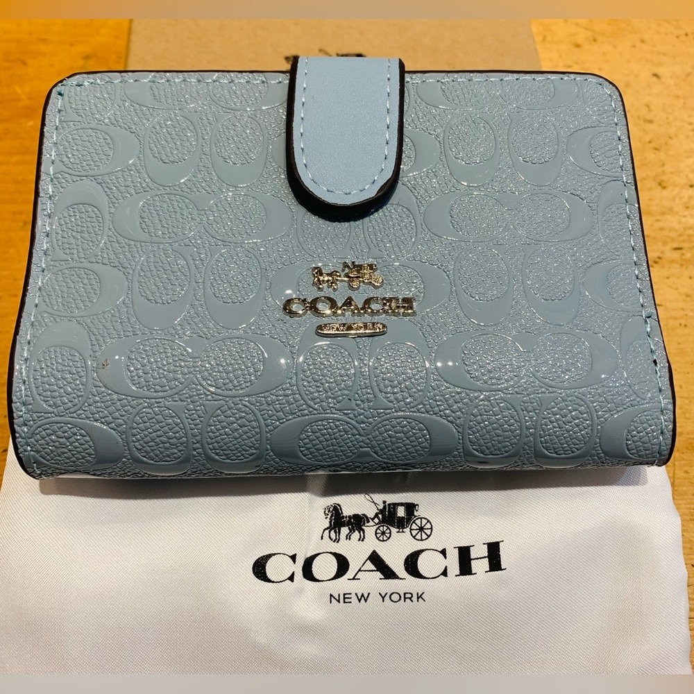 Small Women’s Wallet,faux leather in blue